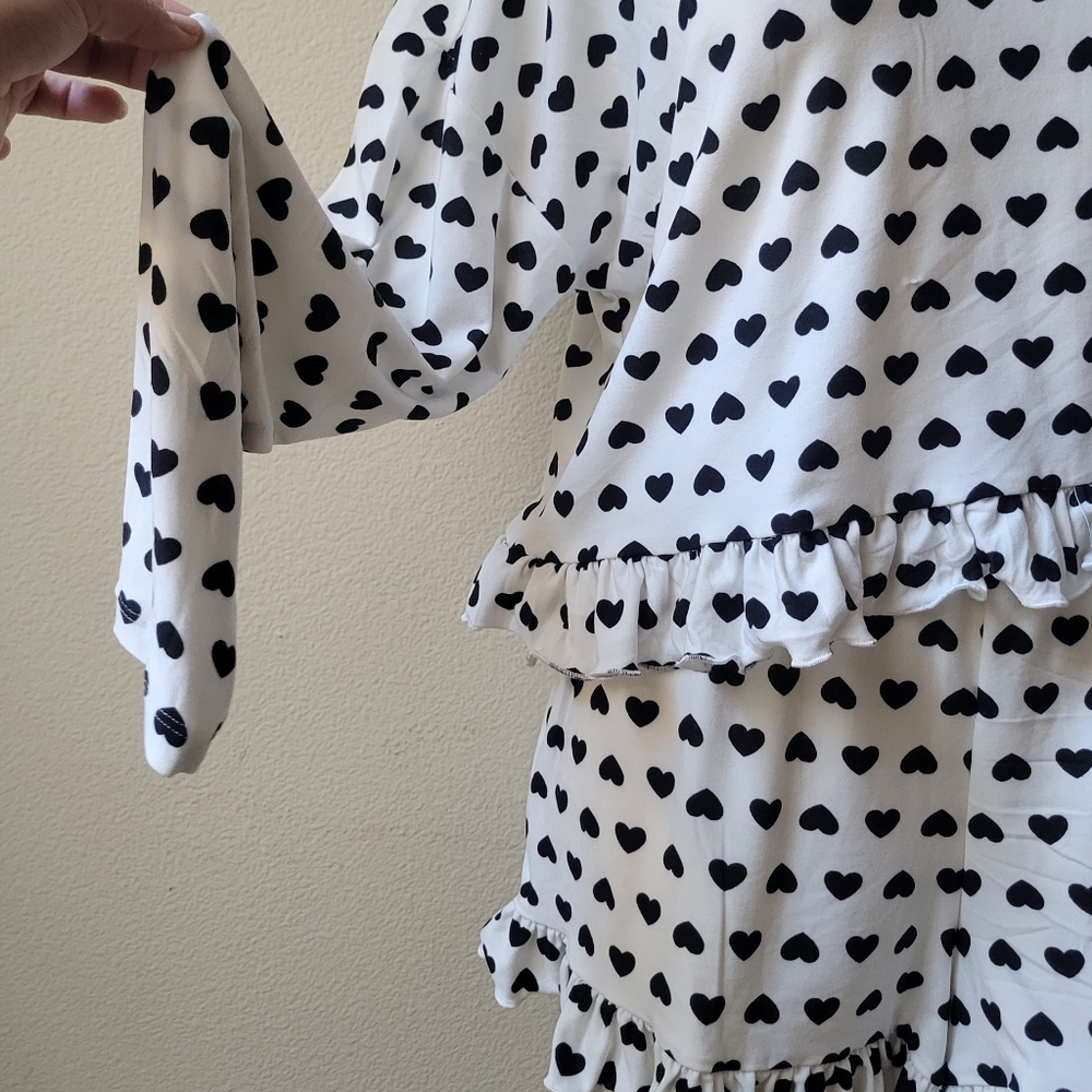 Flowy Lettuce Trim Heart Pajama Set - Picture 5 of 6